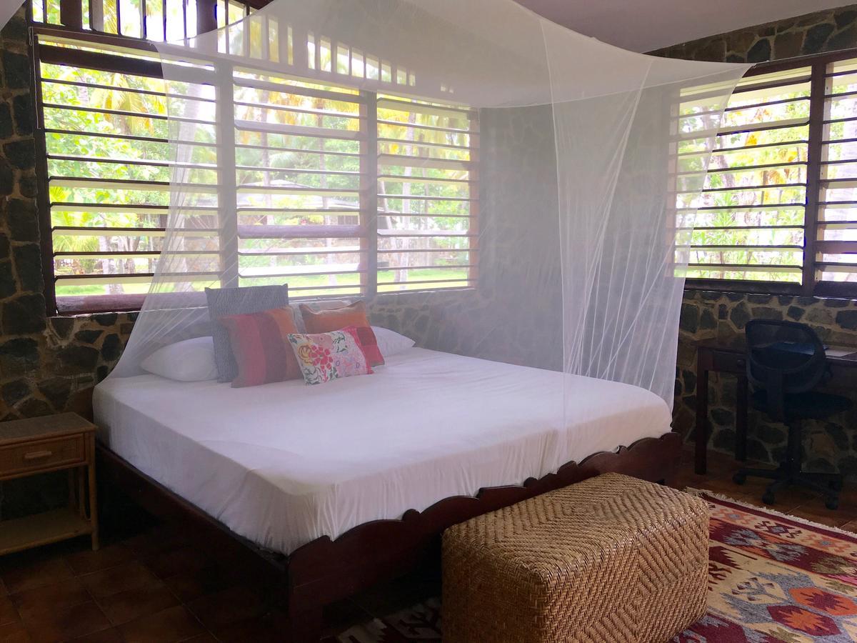 Salt Whistle Bay Retreat Hotel Mayreau Island Exterior photo
